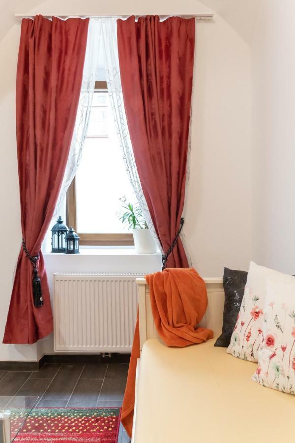 3 * Wien